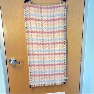 ANTHROPOLOGIE Houndstooth Checkered Pattern Pastel Thick Soft Large  Cozy Scarf